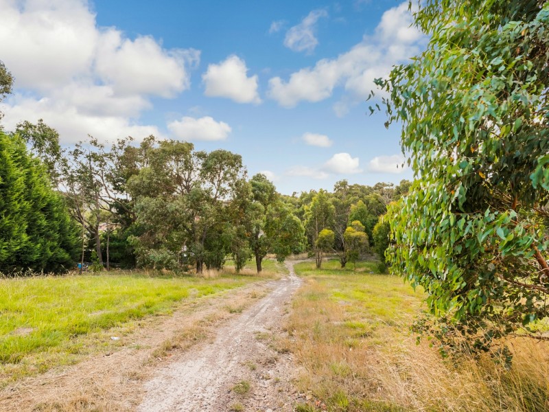 29 McDonald Drive, Wandong VIC 3758