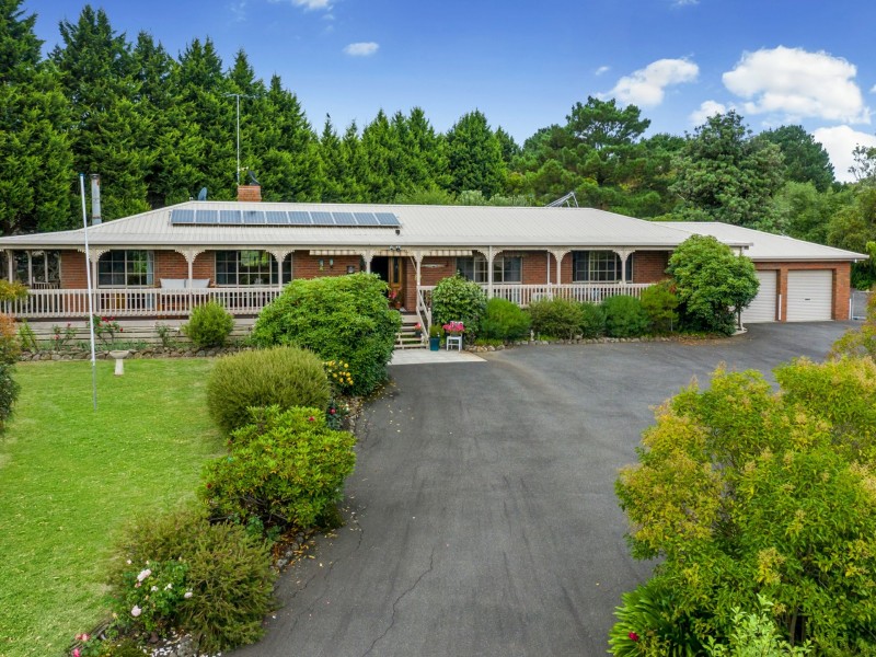 6 McDonald Drive, Wandong VIC 3758