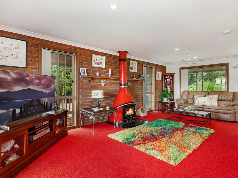 6 McDonald Drive, Wandong VIC 3758