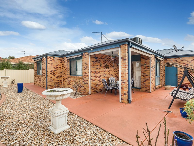 24 Simone Street, Kilmore VIC 3764