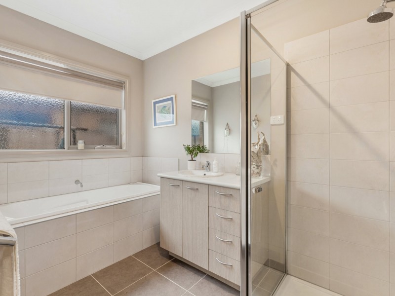 57 Donaldson Drive, Broadford VIC 3658