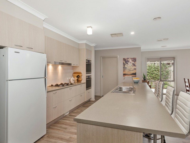 57 Donaldson Drive, Broadford VIC 3658