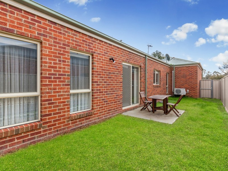 32 Piper Street, Broadford VIC 3658