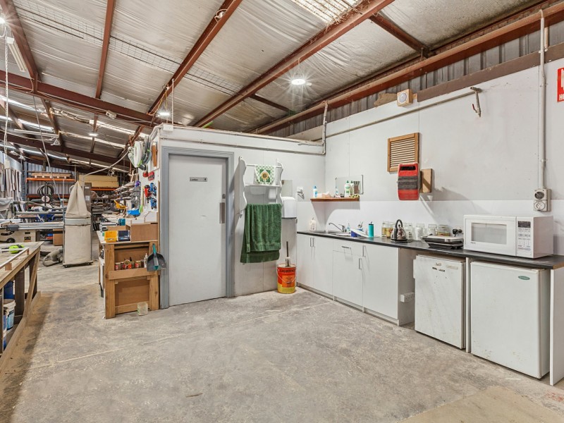 28 Mia Mia Road, Broadford VIC 3658