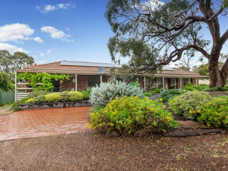 20 Mollison Street, Pyalong VIC 3521