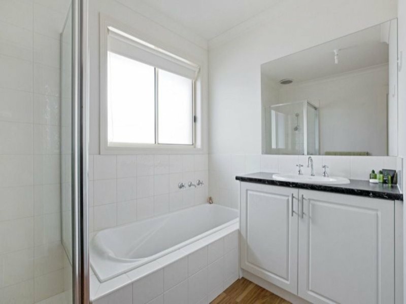 18 Stafford Street, Broadford VIC 3658