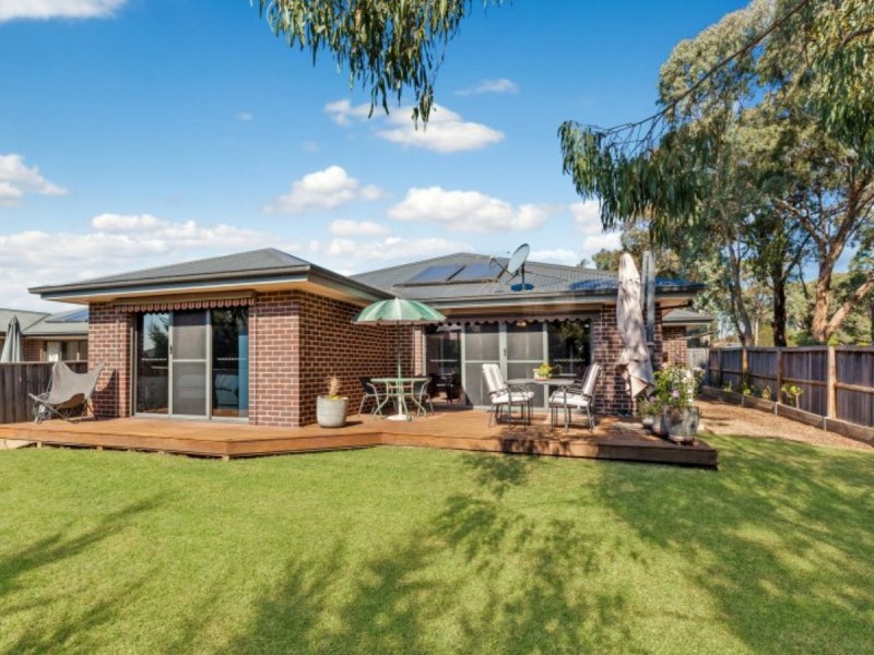 1 Grange Drive, Broadford VIC 3658