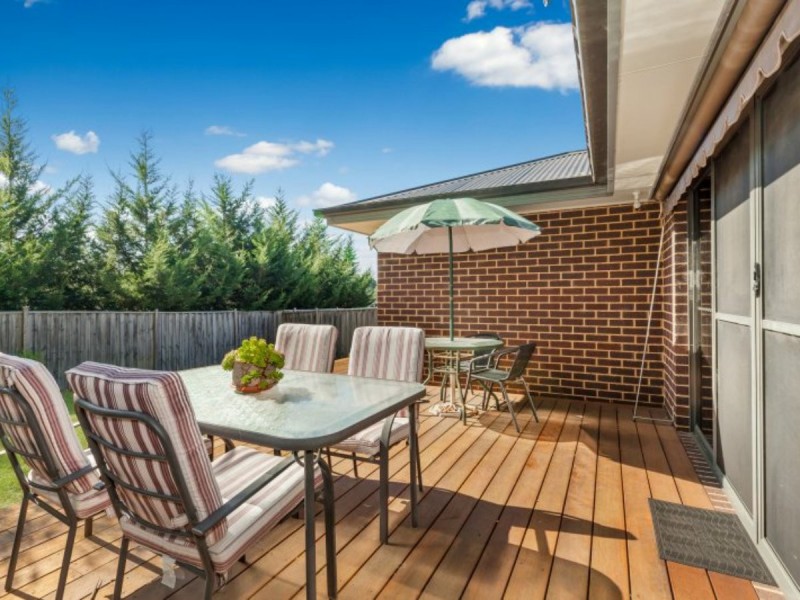 1 Grange Drive, Broadford VIC 3658
