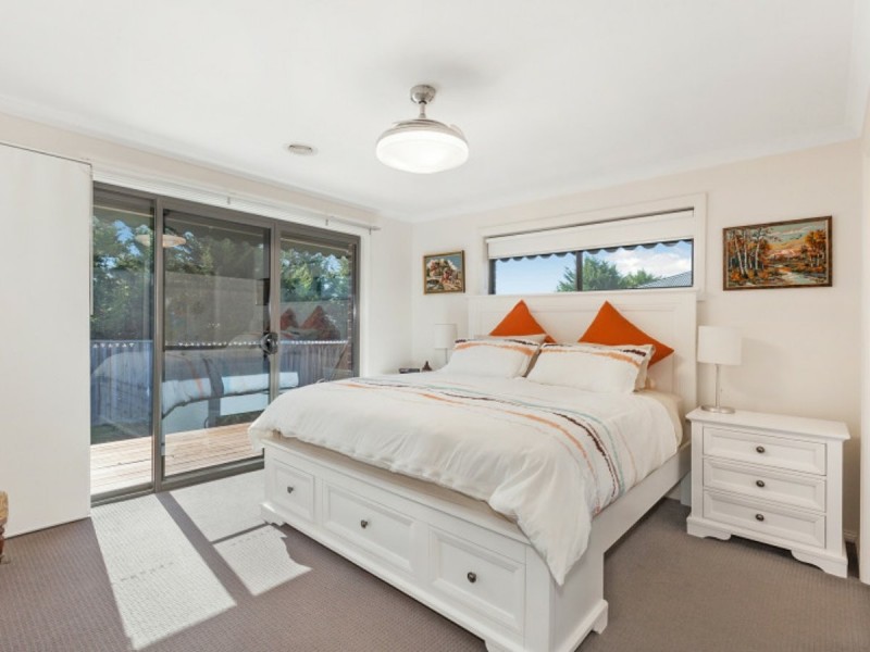 1 Grange Drive, Broadford VIC 3658