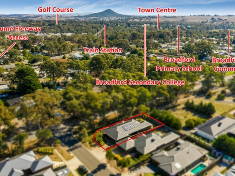 1 Grange Drive, Broadford VIC 3658