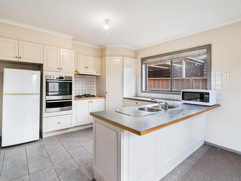 2/46 Kulin Drive, Kilmore VIC 3764