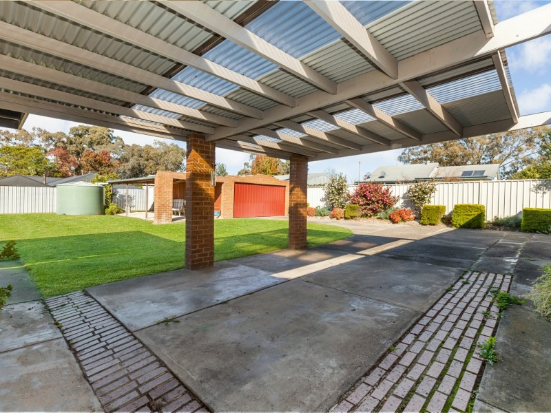 52 Mollison Street, Broadford VIC 3658