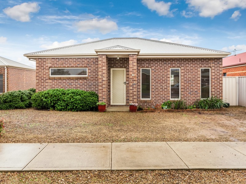 2/48 Kulin Drive, Kilmore VIC 3764