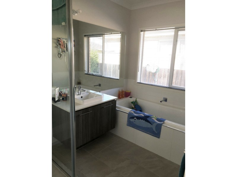 6 Yattarna Court, Broadford VIC 3658