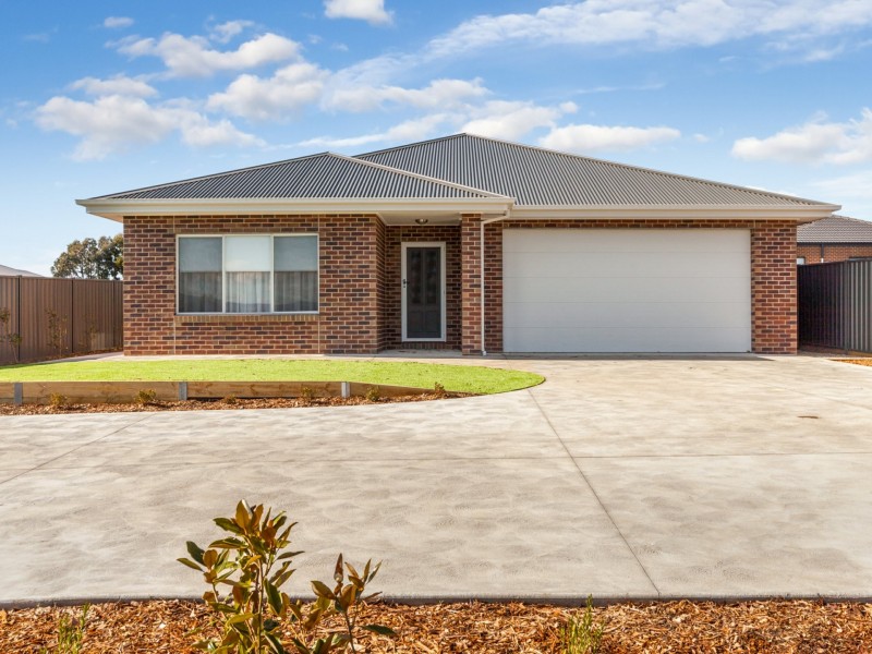 58 Kings Lane, Kilmore VIC 3764