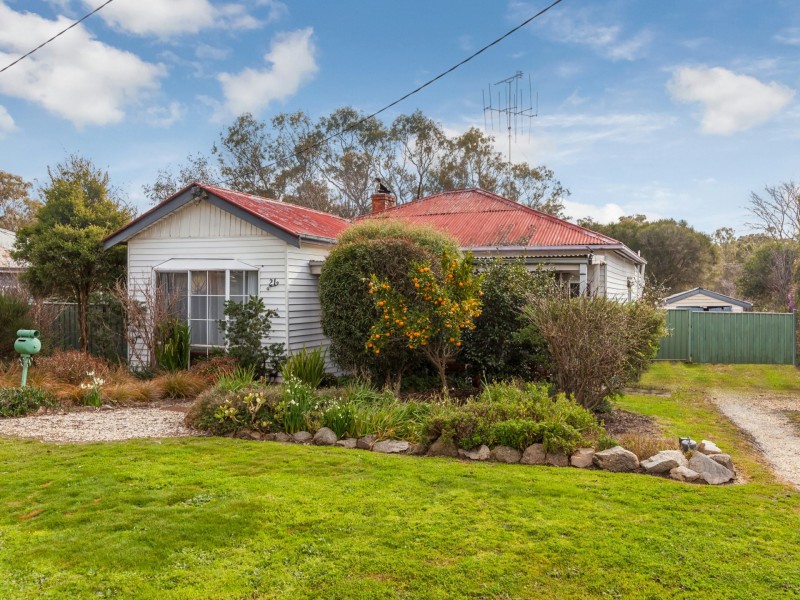 21 McKenzie Street, Broadford VIC 3658