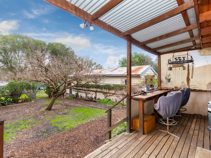 21 McKenzie Street, Broadford VIC 3658