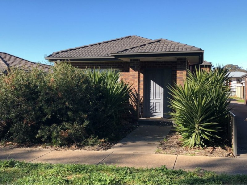 Unit 1/212B High Street, Broadford VIC 3658