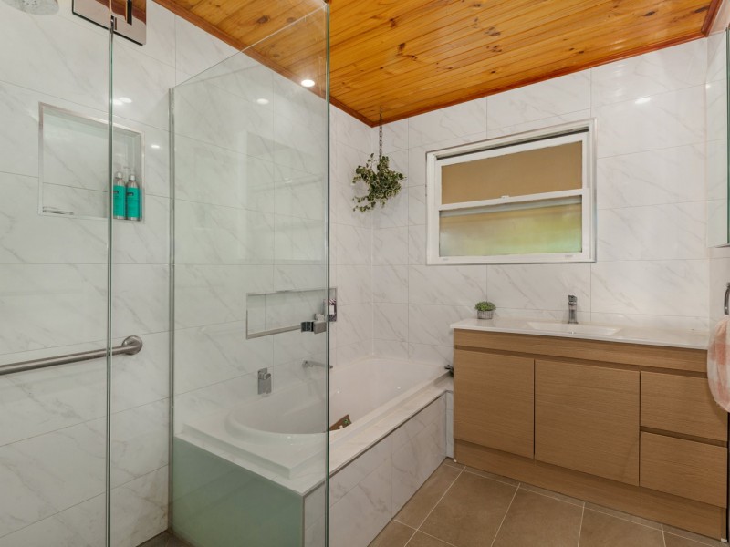 33 Fleming Drive, Broadford VIC 3658