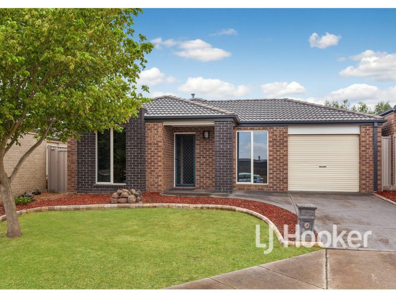 8 Firbank Place, Kilmore VIC 3764