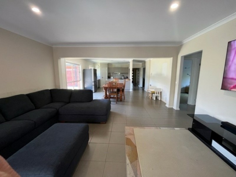 5 Rosie Drive, Broadford VIC 3658