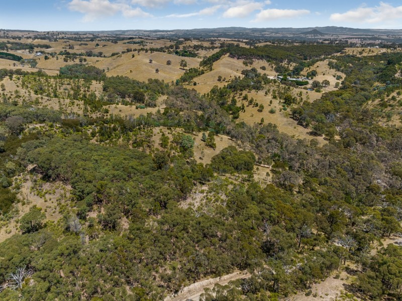 570 Davis Road, Broadford VIC 3658