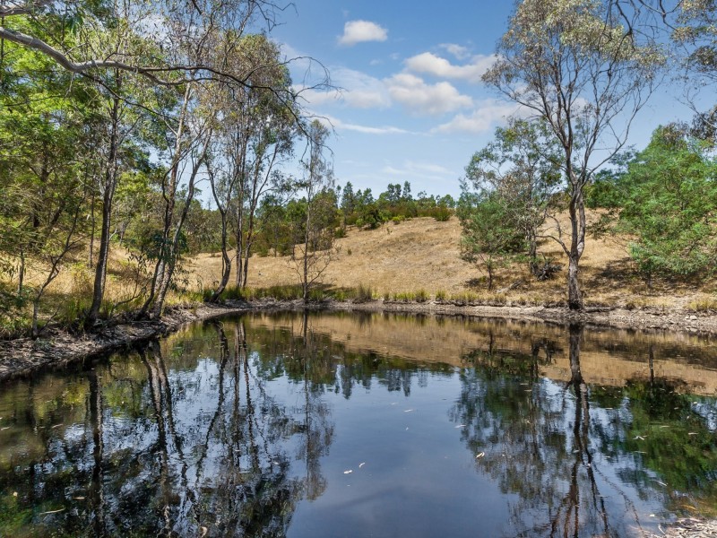 570 Davis Road, Broadford VIC 3658