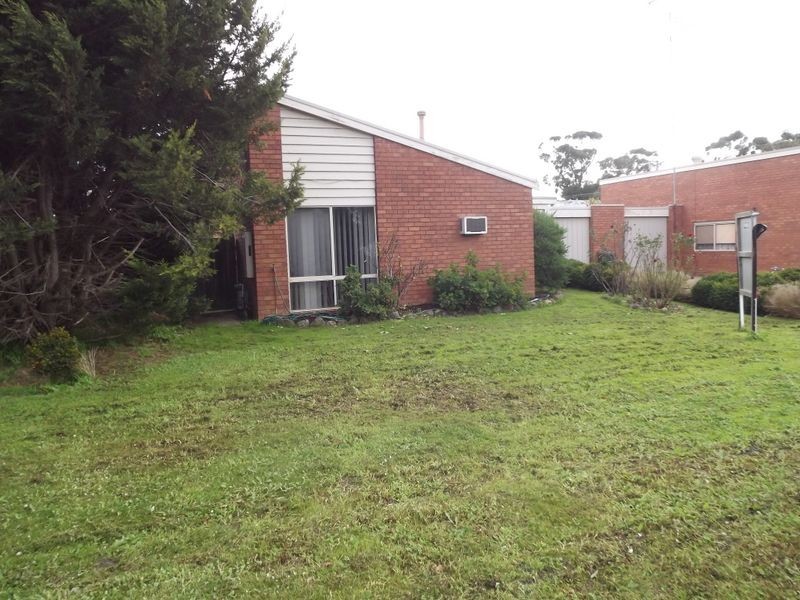 3/198 High Street, Broadford VIC 3658