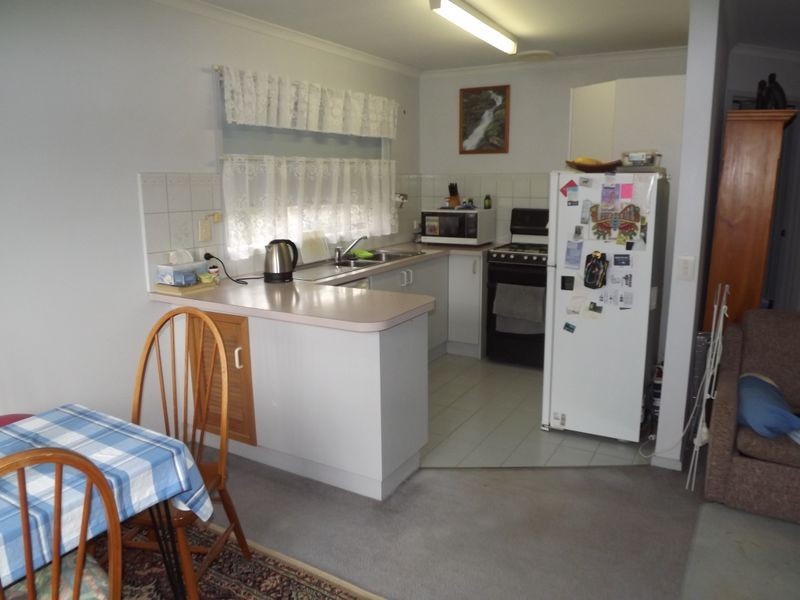 3/198 High Street, Broadford VIC 3658