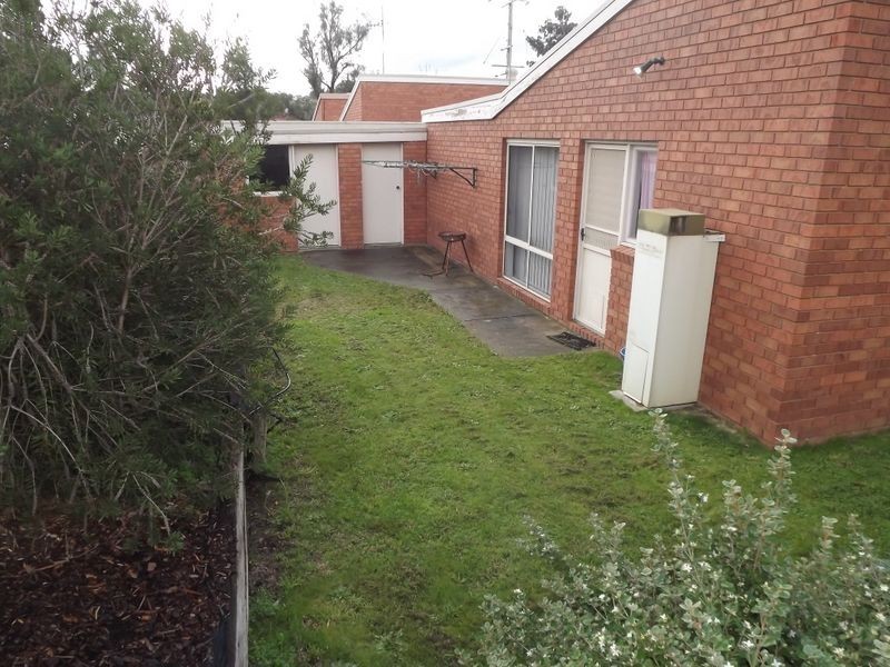 3/198 High Street, Broadford VIC 3658