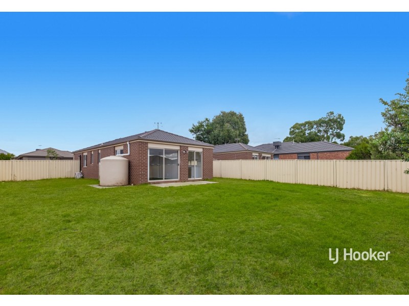 12 Viewhill Road, Kilmore VIC 3764
