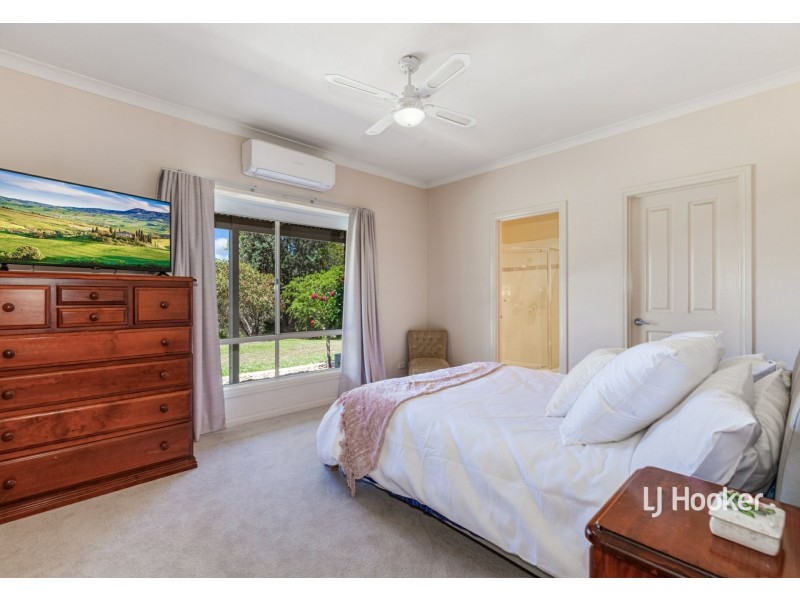 10 Bruces Lane, Tyaak VIC 3658