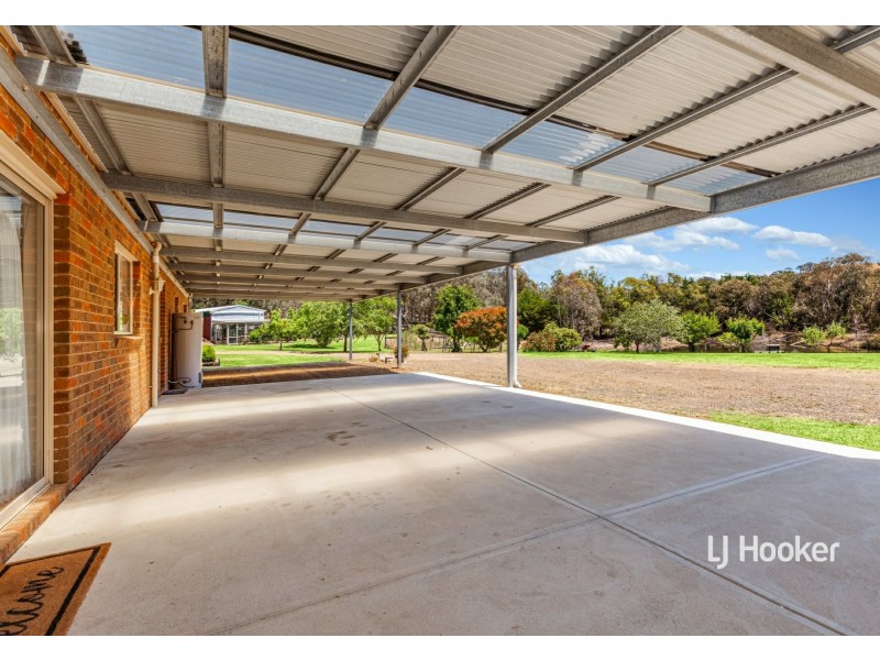10 Bruces Lane, Tyaak VIC 3658