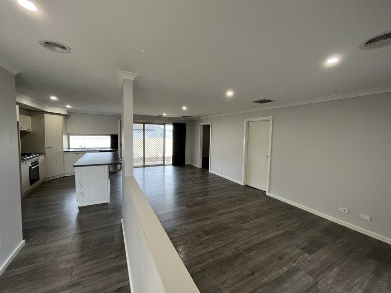 17 Paperbark Court, Broadford VIC 3658