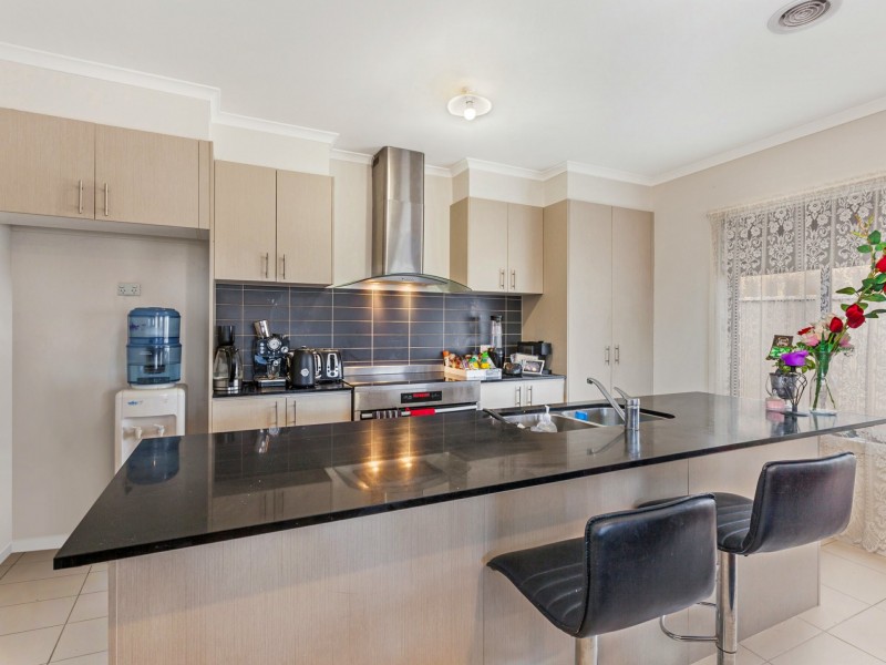 2/27 Ferguson Street, Broadford VIC 3658