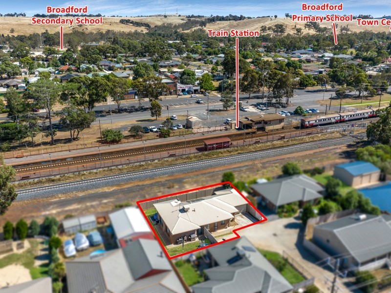 2/27 Ferguson Street, Broadford VIC 3658
