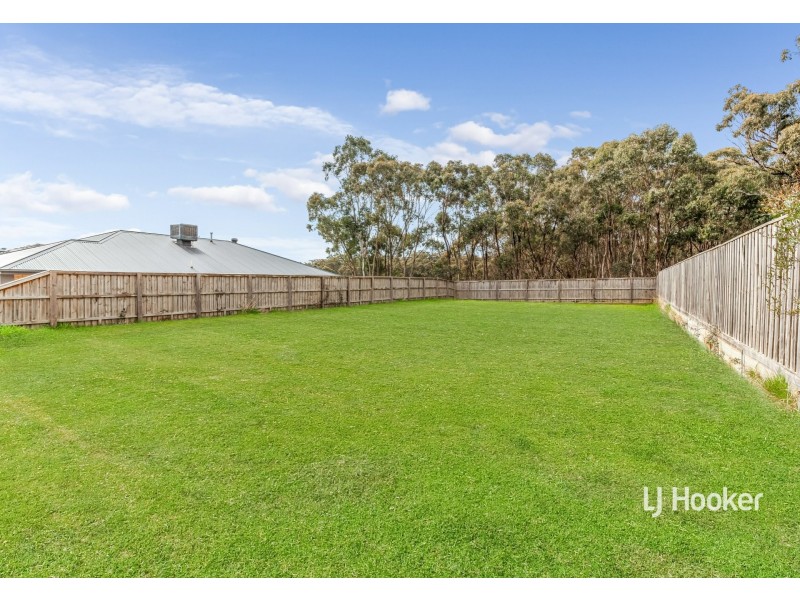25 Violet Lane, Broadford VIC 3658