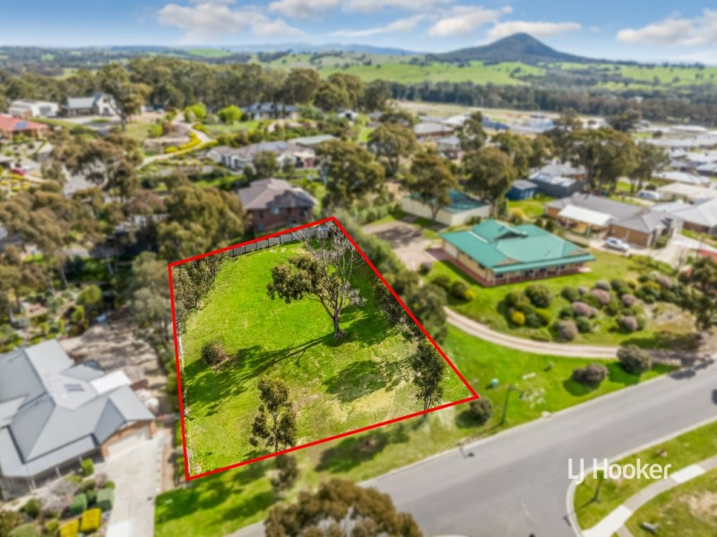 10 Lakeview Drive, Broadford VIC 3658