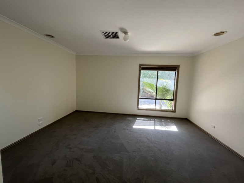 4 Greenwood Rise, Broadford VIC 3658