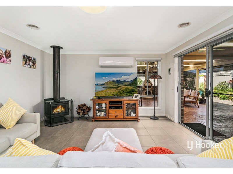 4 Parkland Place, Broadford VIC 3658