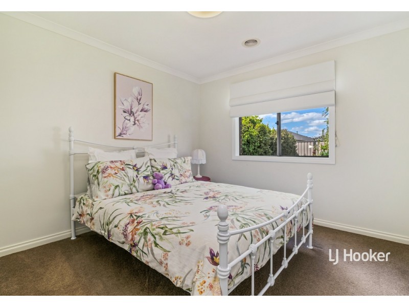 4 Parkland Place, Broadford VIC 3658