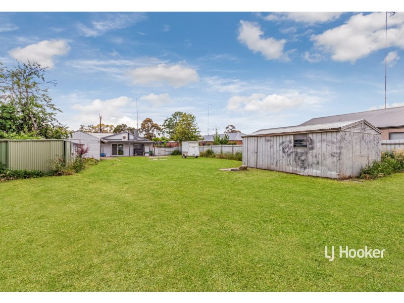 18 McKenzie Street, Broadford VIC 3658