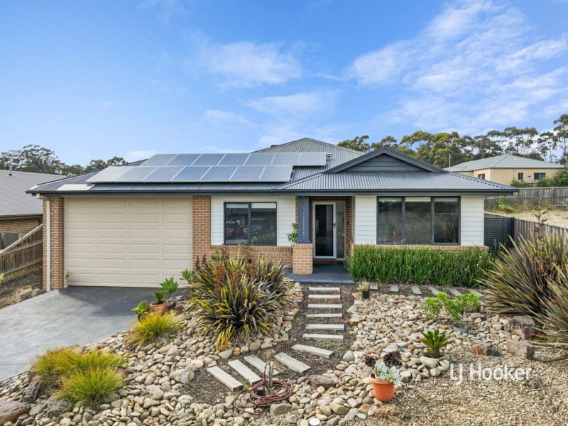 11 Yattarna Court, Broadford VIC 3658