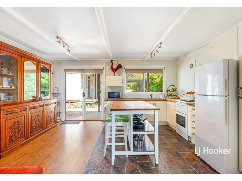 140 Cunninghams Road, Tyaak VIC 3658