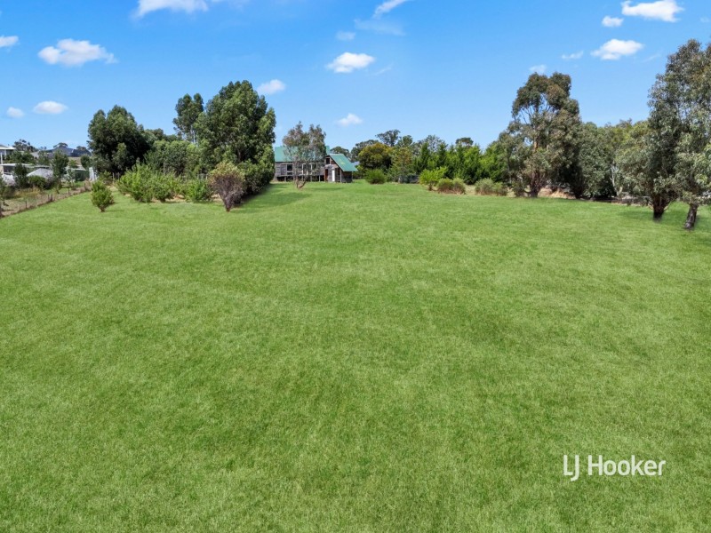 13 Julia Court, Pyalong VIC 3521