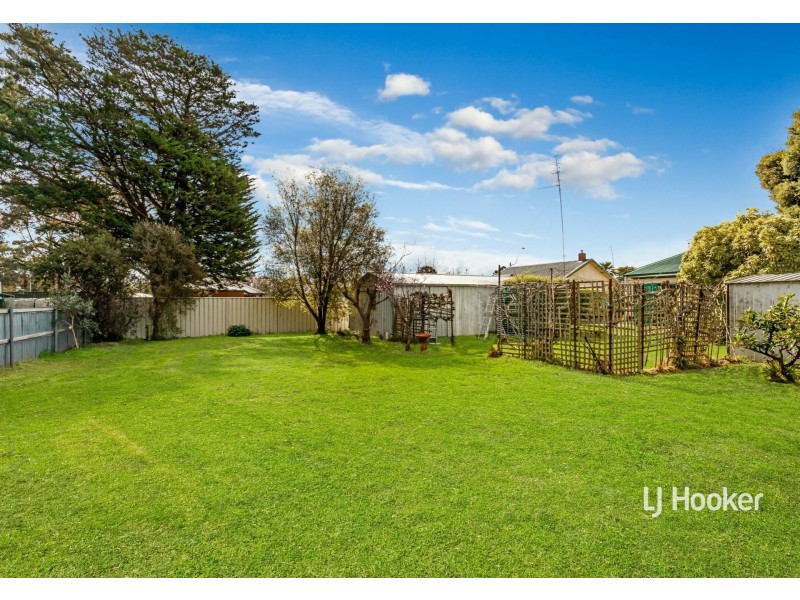 8 Short Street, Broadford VIC 3658
