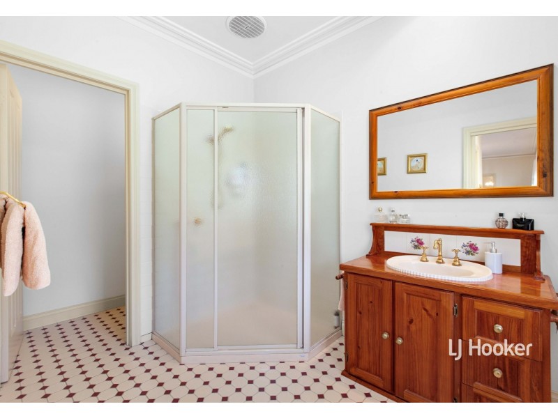 20 Yattarna Court, Broadford VIC 3658