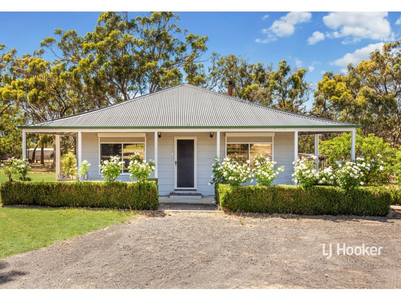20 Sunday Creek Lane, Sugarloaf Creek VIC 3658