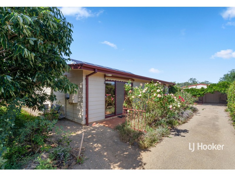 30 Donaldson Drive, Broadford VIC 3658