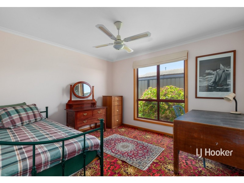 30 Donaldson Drive, Broadford VIC 3658